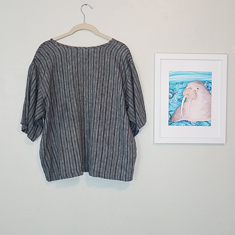 CTC Linens black/white striped 100% linen top - Picture 5 of 8